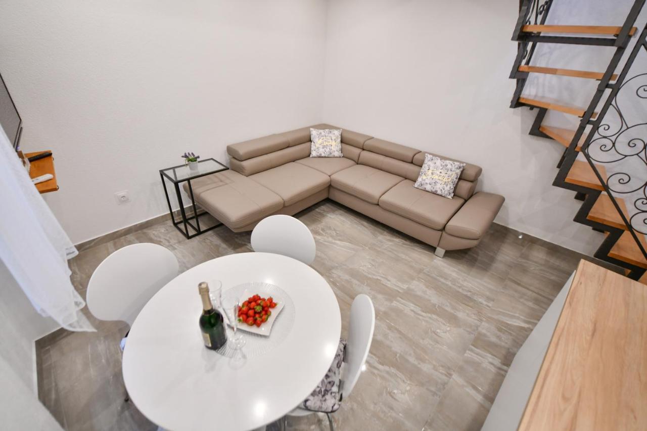 Apartment Lavanda - Suite 锡尼 外观 照片